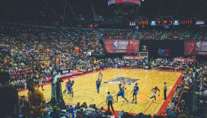 -河北华夏幸福主场击败天津泰达，豪取三分，河北华夏幸福2020赛程